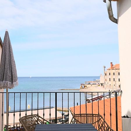 Apartments Dante Umag Exterior photo