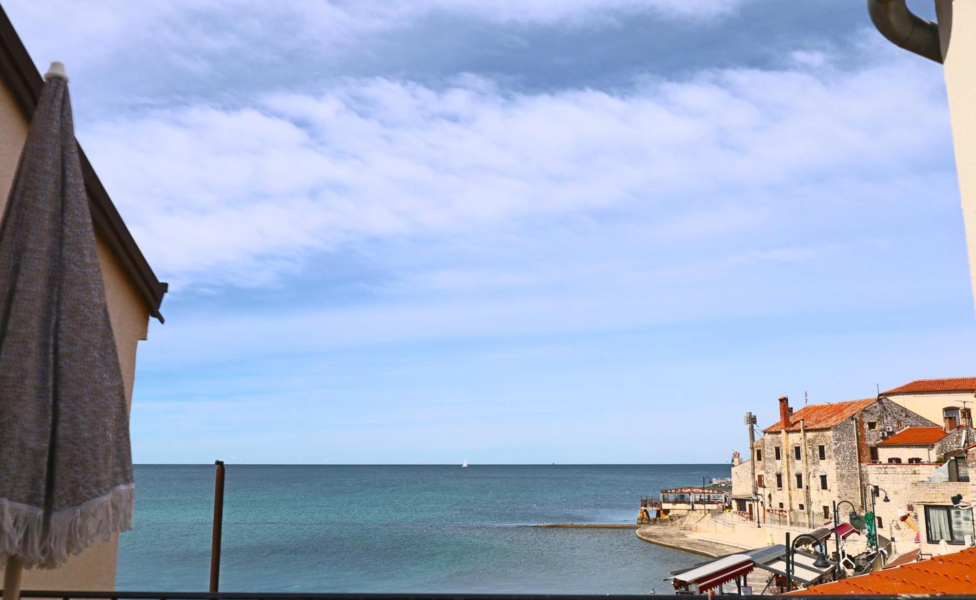 Apartments Dante Umag Exterior photo